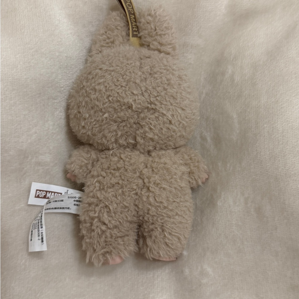 Labubu authentic - image 3